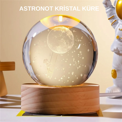 Ahşap Tabanlı 3D Astronot Küre Lamba Çocuk Odası ve Masa Üstü Dekor