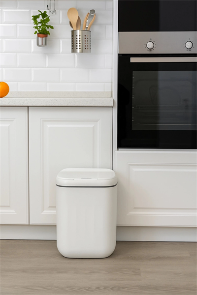 Akıllı Sensörlü Antibakteriyel Çöp Kovası 20 lt Piller Kutuya Dahil