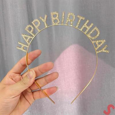 Altın Gold Renk Kristal Taşlı Parlak Happy Birthday Taç 16x17 cm (3936)