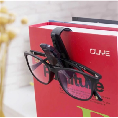 Araba Klips Gözlük Tutacağı