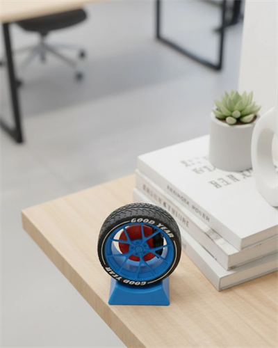 Araba Tutkunlarına Özel Jant Tasarımlı Masa Dekoru