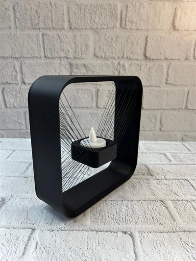 Askılı Kare Mumluk Duvar Dekoru Loş Salon ve Modern Mekanlar