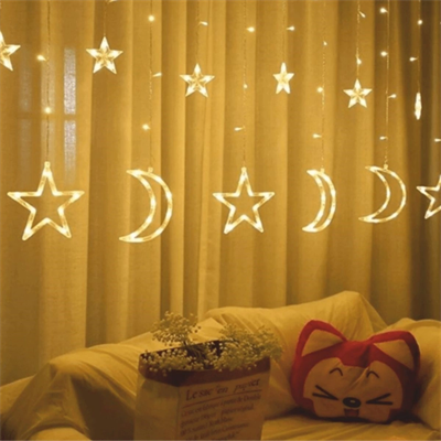 Ay Ve Yıldız Figürlü Kumandalı 12 Sarkıtlı 120 Led Dekor Işık – Dekoratif Ortam Ve Masaüstü Aydınlatması Bx40