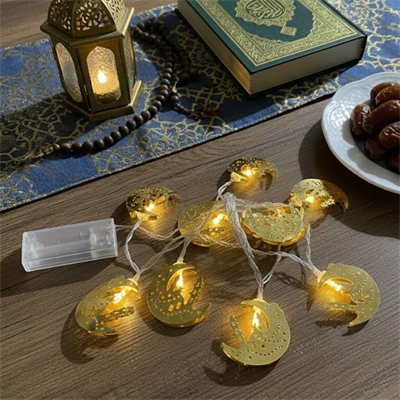 BUFFER® 10 Adet Sarkıtlı Ramazan Hilal Üstü Cami Temalı LED Işık – Pilli 2 Metre Ramazan Süsü, İslami Dekorasyon, Ev ve Mekanlar İçin Dekoratif Ortam