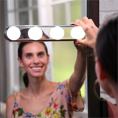 BUFFER® Kablosuz Parlak Banyo Stüdyo Makyaj Aynası Işığı Pilli Vantuzlu Taşınabilir 4 Led Ampul