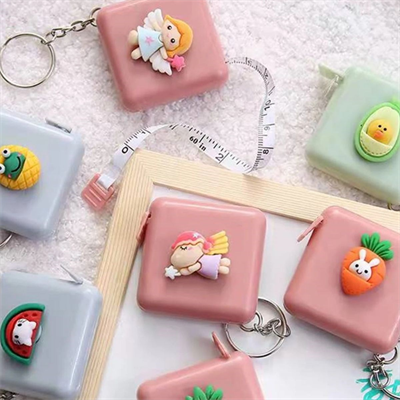 BUFFER® Sevimli Yumuşak Stickerli 150 cm Uzunluğunda Pratik Taşınabilir Çanta Boy Anahtarlıklı Mezura