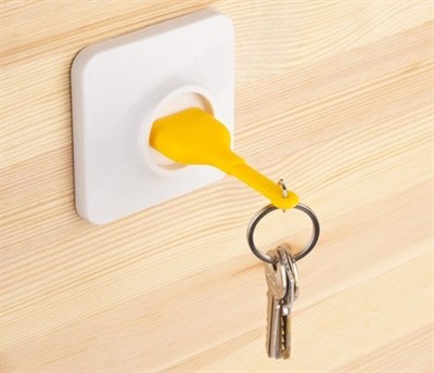 BUFFER® Yapışkanlı Priz Görünümlü Kapı Duvar Tipi Anahtarlık Askılık