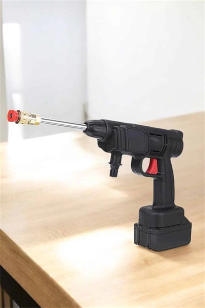 Bahçe ve Araba Yıkama Tabancası Su Basınçlı Hazneli Bataryalı Oto Yıkama