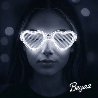 Beyaz Led Işıklı Kalp Gözlük – 3 Modlu Parti & Glow Gözlüğü