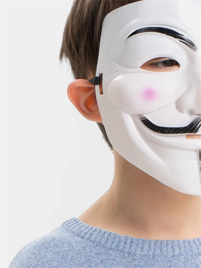 Beyaz Renk Pembe Yanaklı İthal V For Vendetta Maskesi Bx40