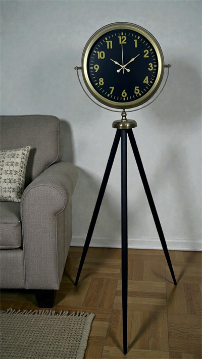 Black Legacy Eskitme Tripod Ayaklı Saat