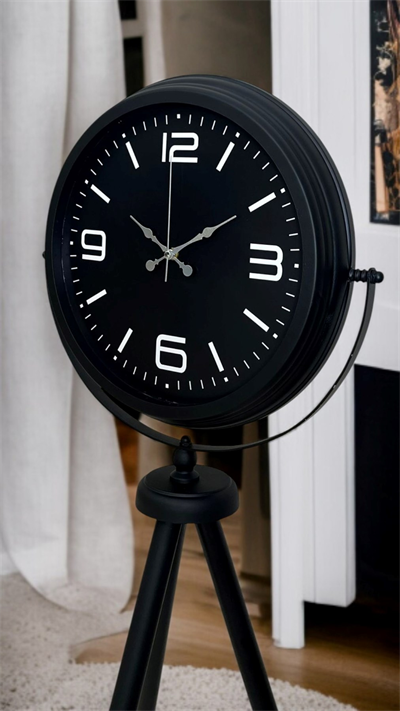 Black Legacy Tripod Ayaklı Saat