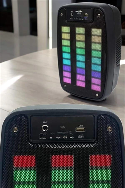 Bluetooth Hoparlör RGB Işıklı USB SD Kart Girişli Taşınabilir