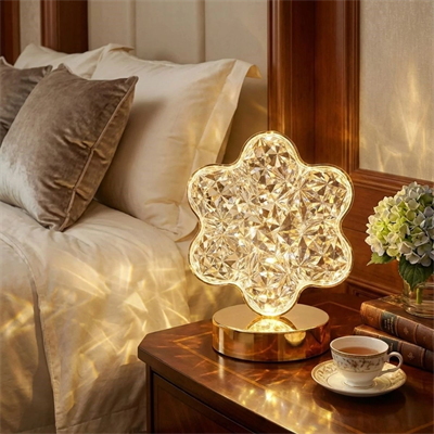 Çiçek Model Kristal Led Masa Lambası – Dokunmatik, 3 Renk Işık Modlu, Şarjlı Mini Dekoratif Gece Lambası Bx40