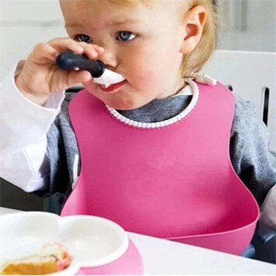 Çocuk Bebek Mama Önlüğü Dökülme Engelleyici Bükülebilir Pembe Bx40