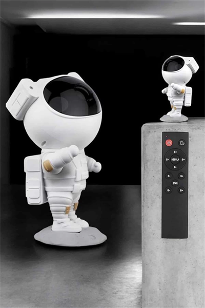 Çocuklara Özel Projeksiyon Astronot Lamba Speaker Sevimli