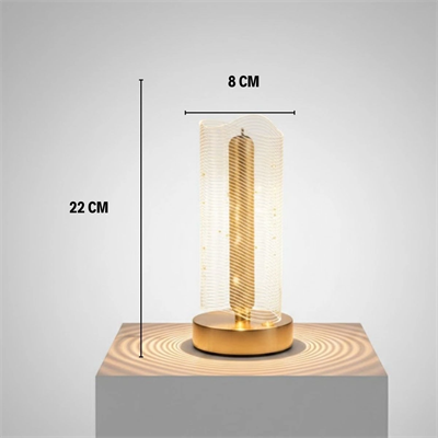 Dalgalı Silindirik Kristal Çizgili Model Led Masa Lambası – Gold Tabanlı, Dokunmatik, 3 Renk Işık Modlu, Şarjlı Modern Dekoratif Gece Lambası Bx40