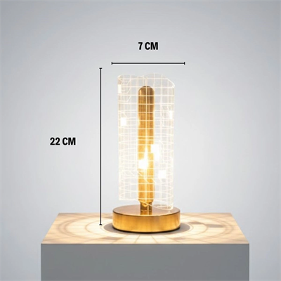 Dalgalı Silindirik Kristal Kareli Model Led Masa Lambası – Gold Tabanlı, Dokunmatik, 3 Renk Işık Modlu, Şarjlı Modern Dekoratif Gece Lambası Bx40