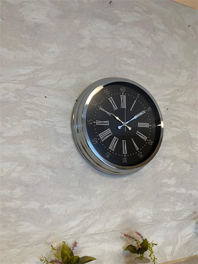 Dark Elegance 40 Cm Metal Krom Duvar Saati