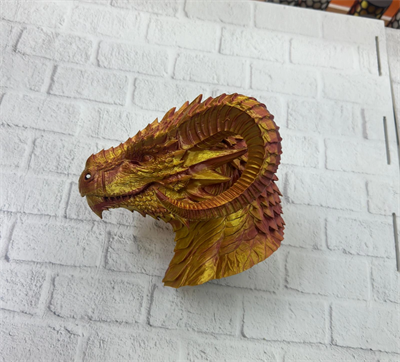 Dekoratif Gold Ejderha Heykeli Koleksiyonluk Fantastik Tasarım