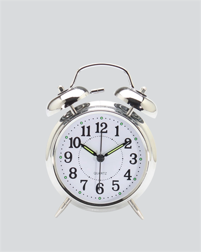 Dekoratif Gümüş Işıklı Alarmlı Masa Saati Sessiz Mekanizma