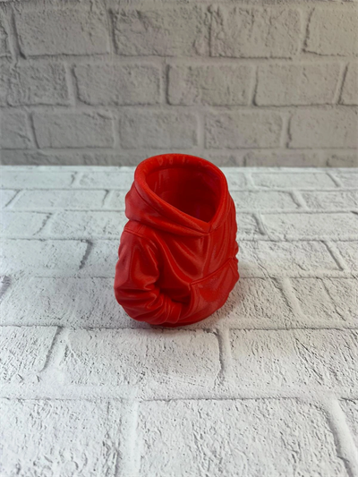 Dekoratif Kırmızı Hoodie Kalemlik 10x10 cm