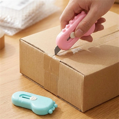 Dinozor Tasarımlı 2’li Mini Makas Ve Falçata Seti – Pratik Kargo Paket Açıcı Aparat Bx40