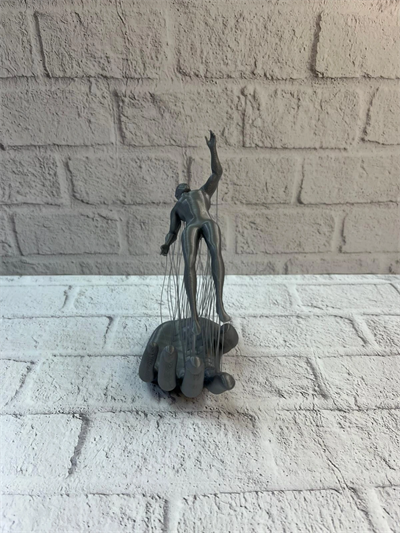 El İnsan Figürü Gri Modern Sanatsal Tasarım Salon ve Raf Dekorasyonu İçin Özel Biblo