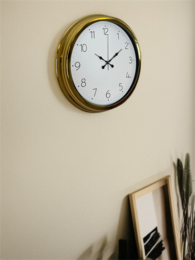 Elegance Gold 40 Cm Metal Dekoratif Tasarım Duvar Saati