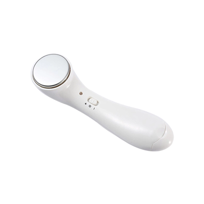 Ergonomik Tasarımlı Pratik Yüz Temizleyici