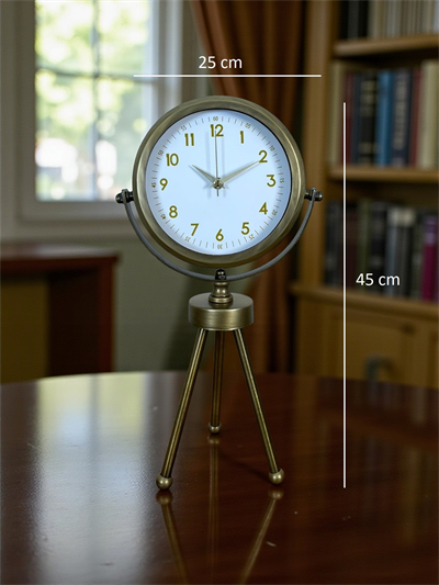 Eskitme Metal Gold Rakamlı Üç Ayaklı Masa Saati