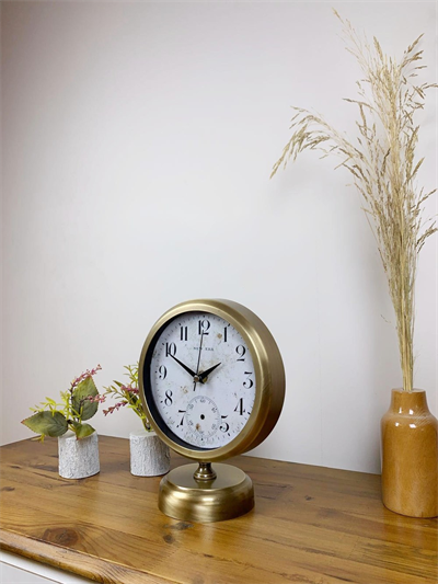 Eskitme Metal Masa Saati 25×20 cm