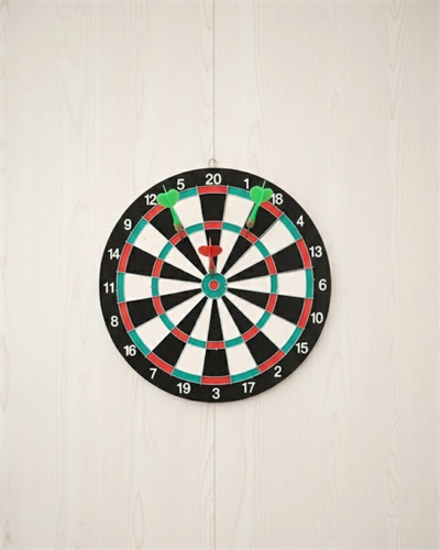Ev ve Oyun Alanları İçin 15 İnç Dart Tahtası 4 Dart Oku Dahil