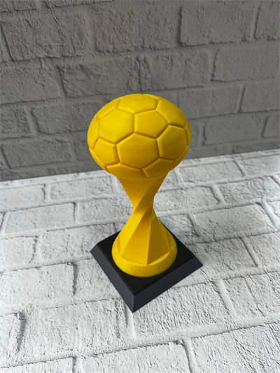 Futbol Toplu Sarı Kupa 21cm Masaüstü Dekor Ödül Figürü