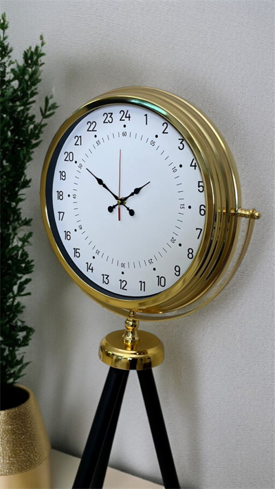 Gold 24 Saat Göstergeli Özel Tasarım Tripod Ayaklı Saat