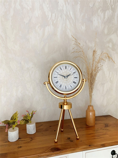 Gold Metal Mini Tripod Çini Desenli Roma Rakamı Masa Saati 45×26 cm
