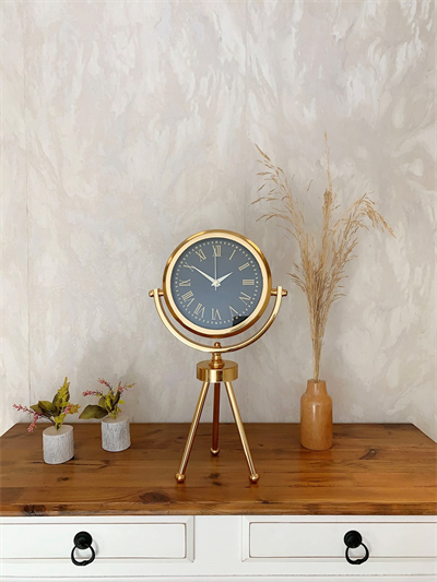 Gold Metal Mini Tripod Sade Masa Saati 45×26 cm