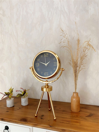 Gold Metal Mini Tripod Siyah İnci Masa Saati 45×26 cm – Şık ve Modern Dekoratif Tasarım