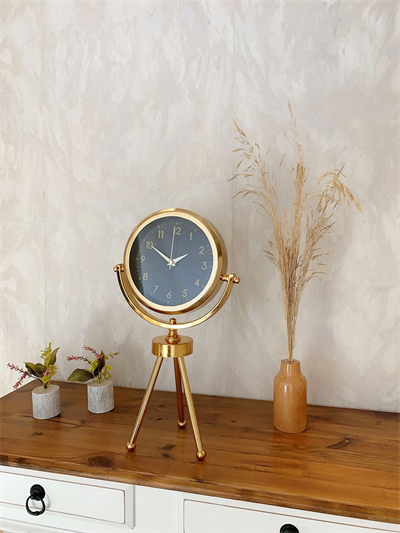 Gold Metal Mini Tripod Tokyo Masa Saati 45×26 cm