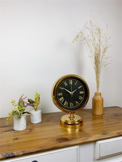 Gold Metal Sade Masa Saati 25×20 cm