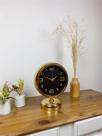 Gold Metal Siyah İnci Masa Saati 25×20 cm