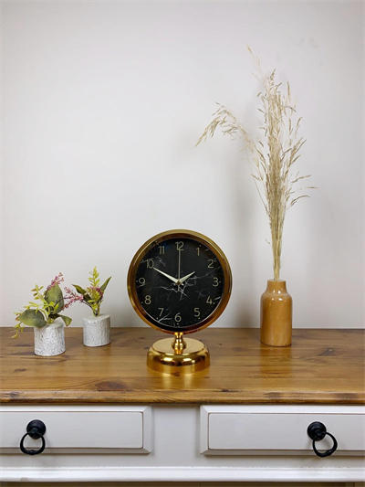 Gold Metal Tokyo Masa Saati 25×20 cm