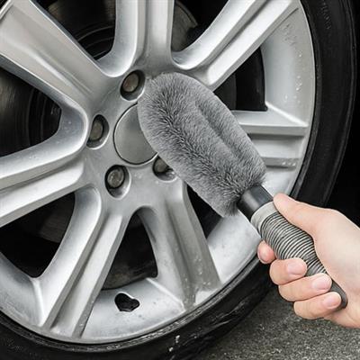 Gri Oto Jant Temizleme Fırçası – Ergonomik Saplı, Lastik ve Jant Detay Temizliği İçin Güçlü Kıllı Fırça (3936)