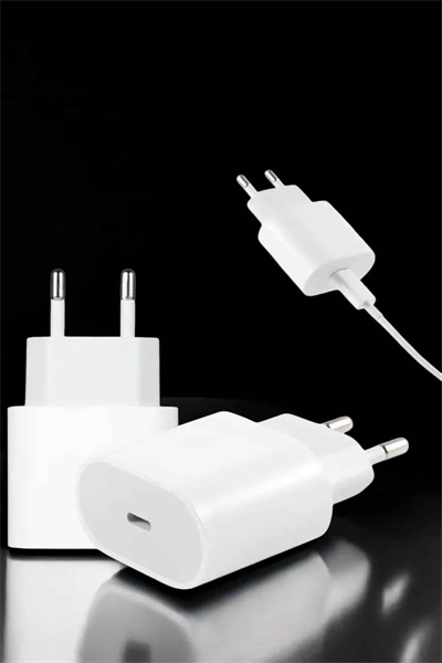 Güç Adaptörü ve Kablosu Şarj Aleti 15/15 Pro Max Uyumlu Hızlı Şarj