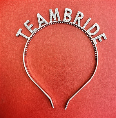 Gümüş Renk Team Bride Taç Plastik – Gelin ve Nedime Tacı