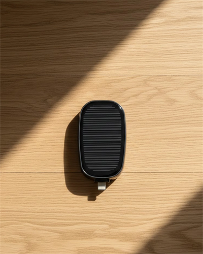 Güneş Enerjili Mini Powerbank 1200mAh Ultra İnce Taşınabilir