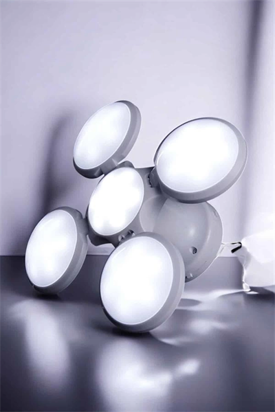 Güneş Enerjili Solar Aydınlatma Kamp Çadır Lambası  Ampül Led Şarjlı El Feneri Işıldak