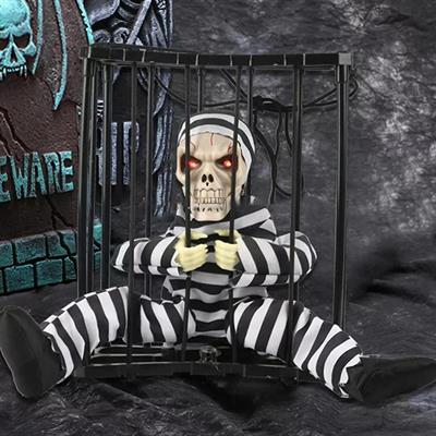 Hareketli Sesli Sensörlü Mahkum Görünümlü Kuru Kafa İskelet Dekorasyon 22x27 cm (3936)