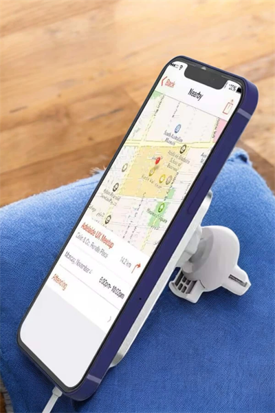 İOS Uyumlu Manyetik Tasarım Magsafe İphone 12/13/14/15 araç şarjı