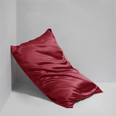 İpek Dokulu Mikrosaten Saten Yastık Kılıfı 50x70 (2’li Set) – Bordo – Saç ve Cilt Dostu